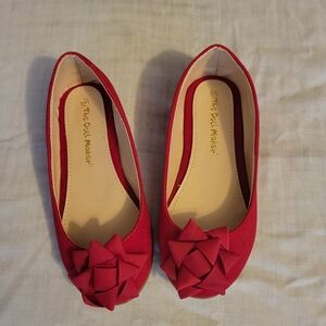 Red Girls Flats